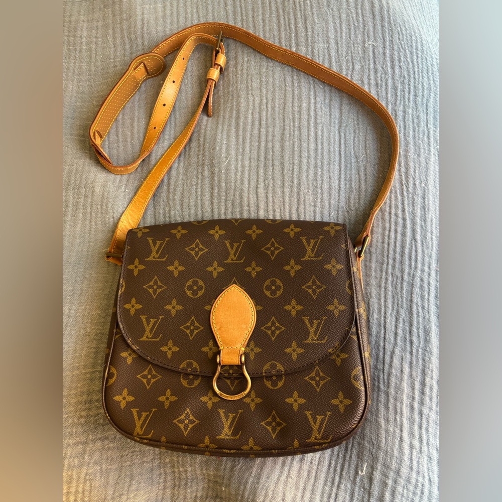 Louis Vuitton Saint Cloud GM Monogram Bag